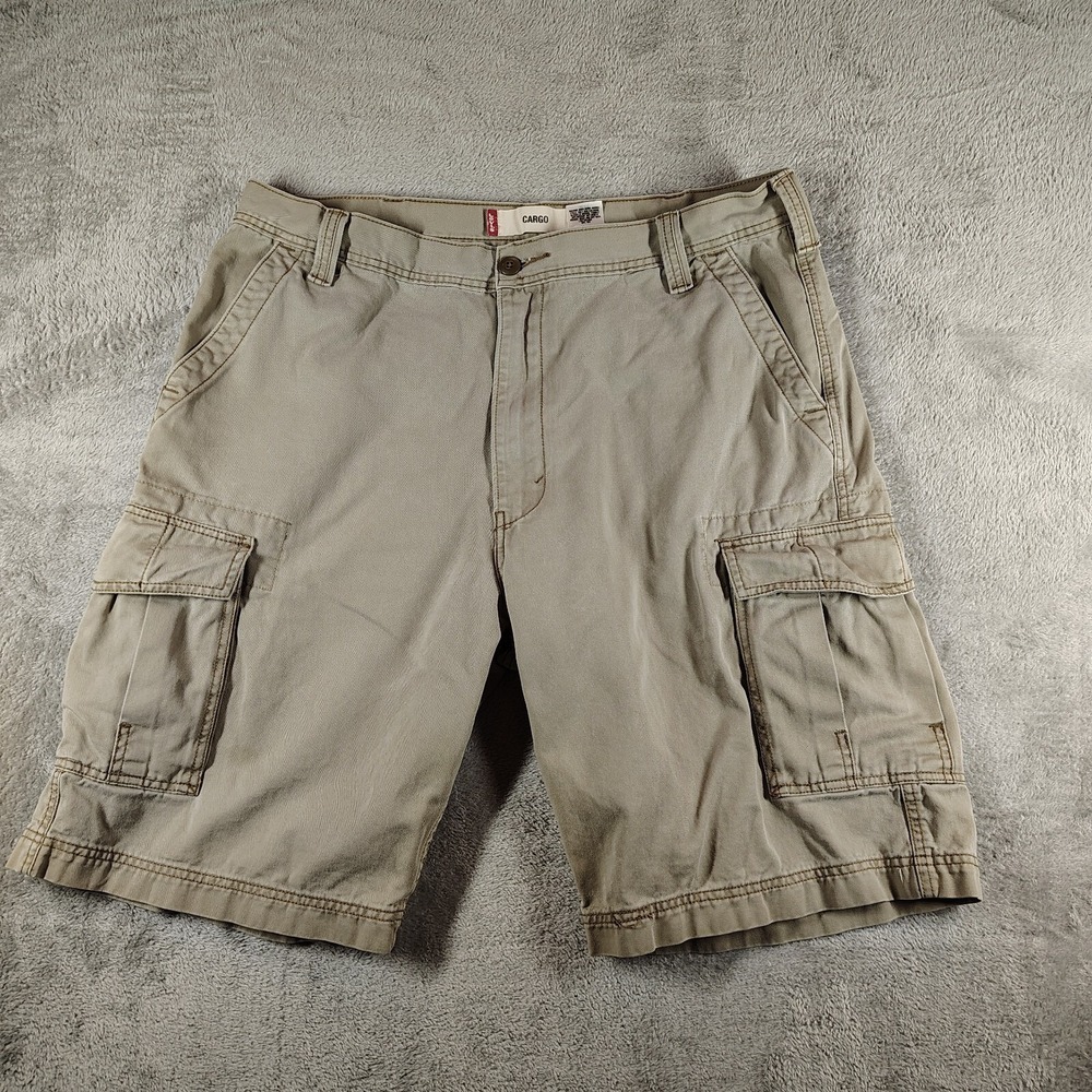 Levi's Mens Cargo‎ Shorts Size 38 Khaki Casual 100% Cotton 9.5" Inseam